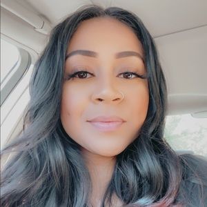 Meet your Posher, Camrie